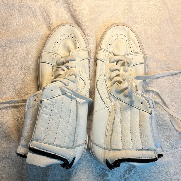 White Leather Vans (Size 11.5) - Picture 3 of 3